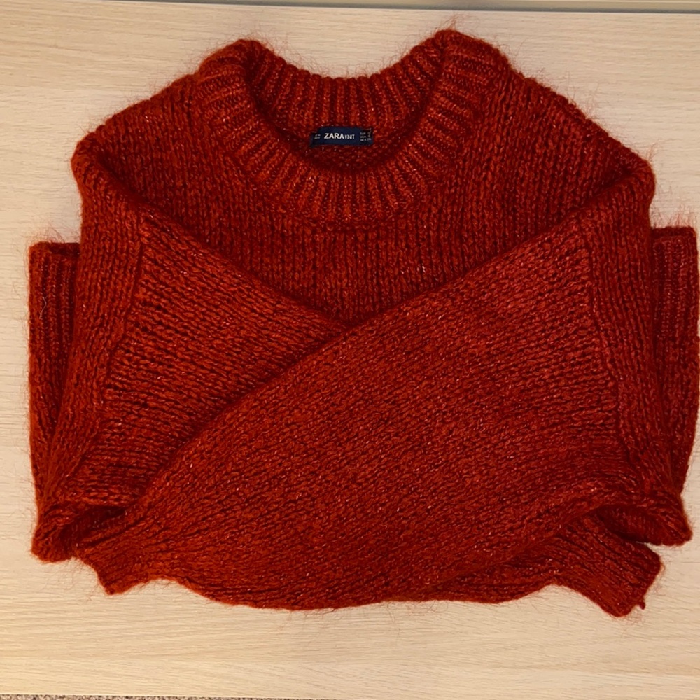 ZARA KNIT Oversided Sweater Size Small